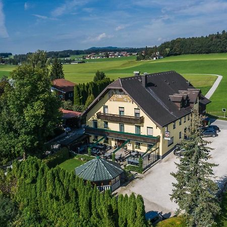 Gasthof Zur Seeburg Seekirchen am Wallersee Ngoại thất bức ảnh